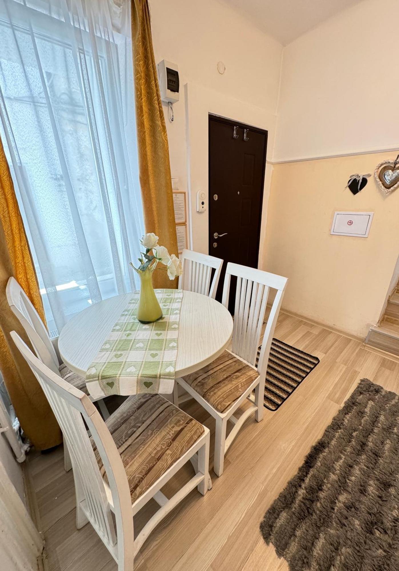 Ari Apartamento *