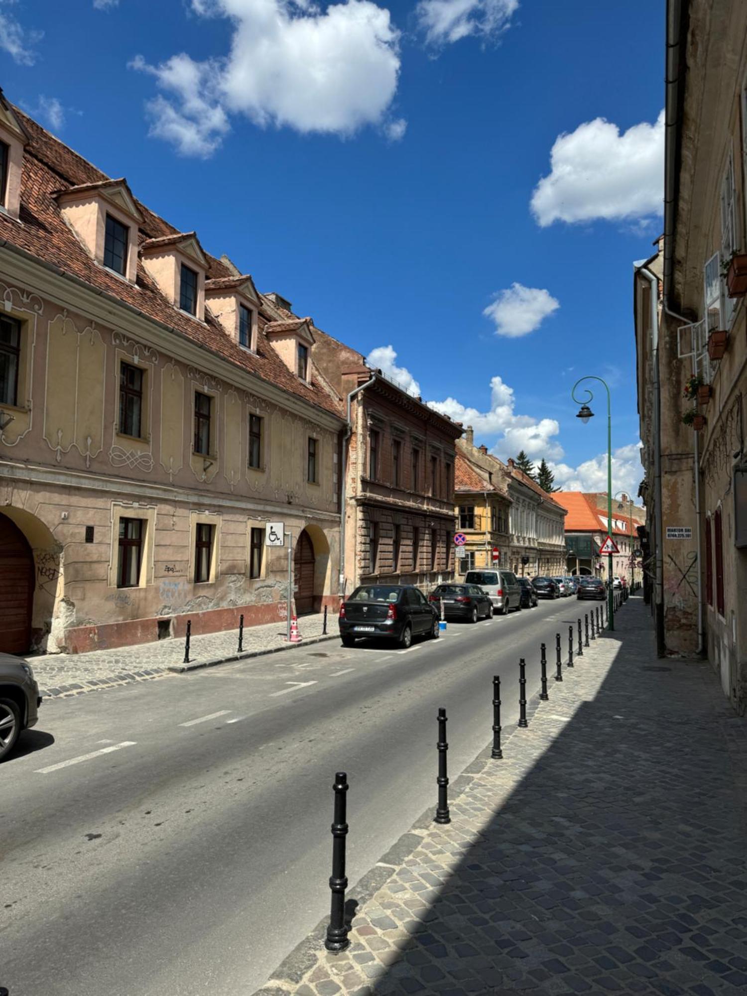 Ari Apartamento Braşov
